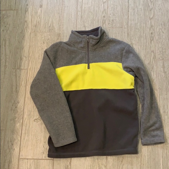 boys fleece pullovers